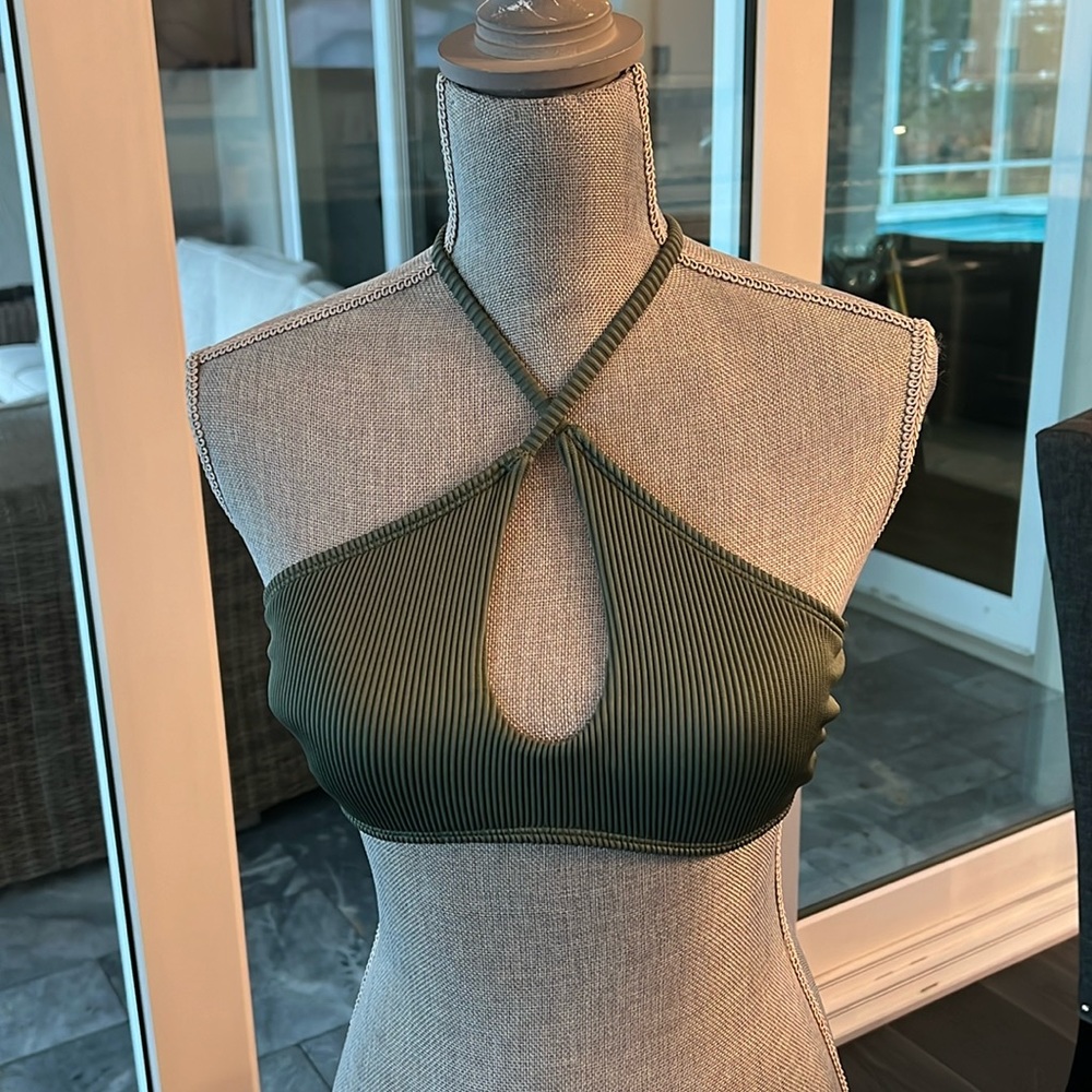 Bathing suit top